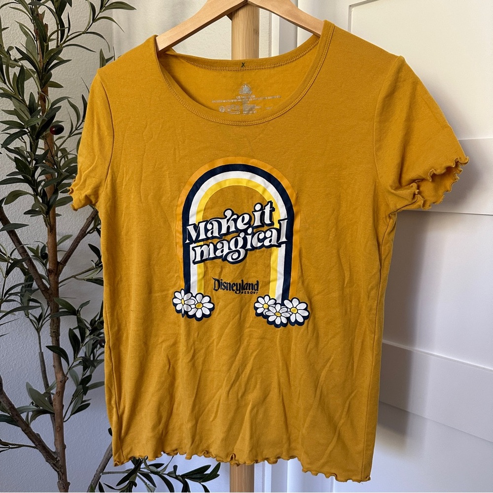 NEW WOT Disneyland Shirt!☀️